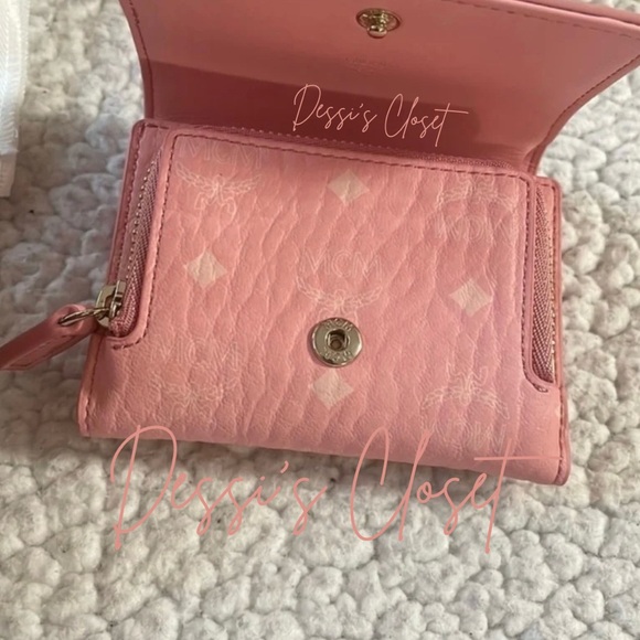 MCM Blossom Pink Small Aren Trifold Wallet - Picture 2 of 7